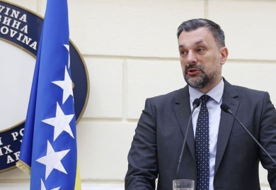 Ima li većine za smjenu Konakovića?