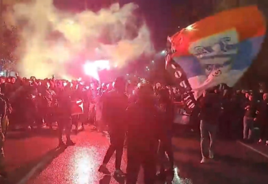 Srpski navijači "zapalili" Podgoricu (VIDEO)