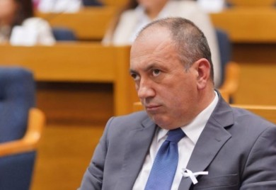 Crnadak pred sutrašnju skupštinu: Niko nije važniji od Republike Srpske, otvaramo raspravu zašto se ne sprovode odluke parlamenta