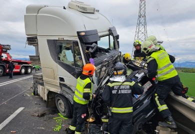 Otvorila kartu s arhanđelom Arijelom prije nesreće: Gatara i njena kćerka poginule u sudaru