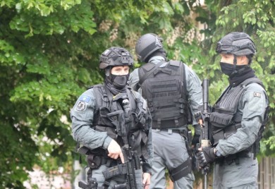 Kosovska policija optužila građane za napad šok bombama