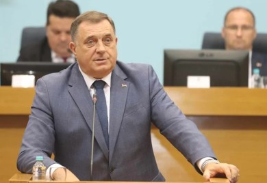 Dodik: Akt o Ustavnom sudu BiH - temelj budućih odluka u osamostaljivanju Srpske
