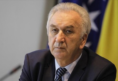 Šarović se žali na izbornu krađu, a izgubio sa preko 100.000 glasova