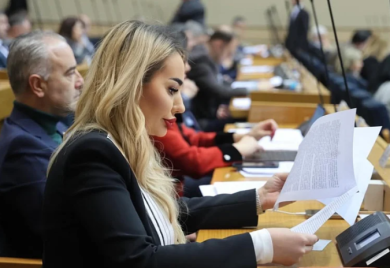 Nikolina Šljivić diplomirala nedjeljom: Nakon što je objavila diplomu, svi su primijetili nelogičnosti