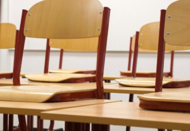 Detalji incidenta u banjalučkoj školi: Vjetar otvorio prozor i udario nastavnicu