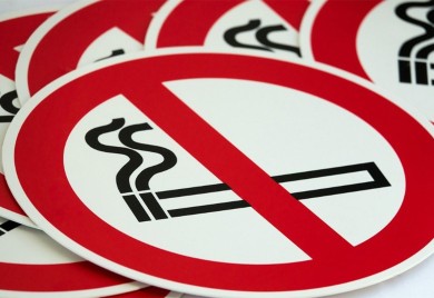 U FBiH zabranjeno pušenje u zatvorenom javnom prostoru i u automobilima sa maloljetnicima