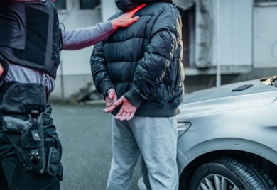 Državljanin BiH u automobilu krijumčario 12 Kineza