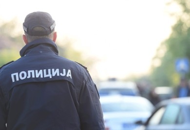 Policija istražuje slučaj spiska đaka sa natpisom "mete"