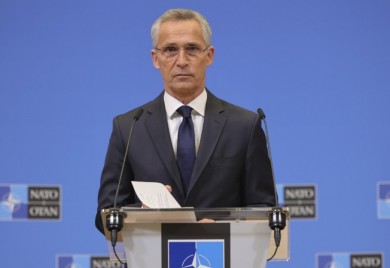 Zemlje članice NATO-a se složile da Stoltenberg ostane generalni sekretar još godinu dana