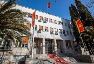 Odložena rasprava zbog nedolaska Đukanovića