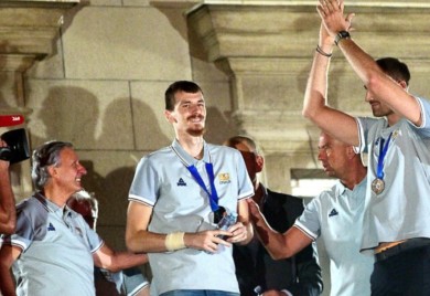 Sjajne vijesti! Boriša Simanić nastavlja košarkašku karijeru