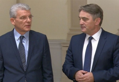 Džaferović i Komšić odbili Dodikov prijedlog da se odrede o Šmitu