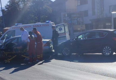 Sudar u Banjaluci, jedna osoba povrijeđena