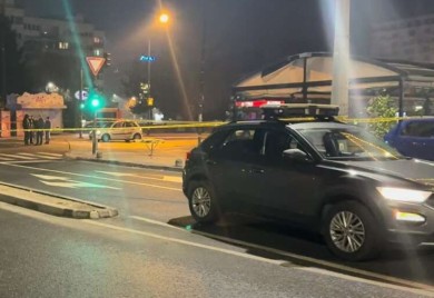 U automobilu bile četiri osobe, dvije ranjene: Policija traga za ubicom mladića (19) u Sarajevu