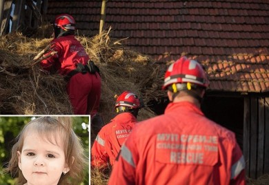 Stigli specijalci, detaljno pretražuju teren oko kuće ispred koje je Danka nestala (FOTO)