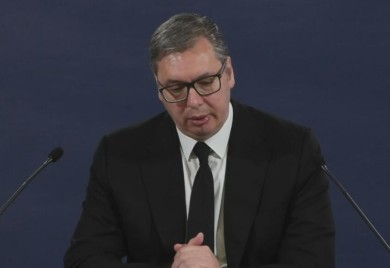 Vučić se plaši velikih sukoba na Kosovu: Zahtjevi sa protesta protiv nasilja nemaju smisla