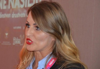 Političari radi funkcije mijenjaju i nacionalnost, da li je to zakonito?