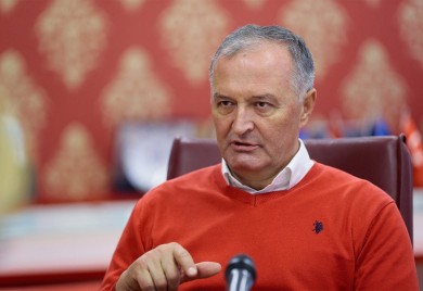 Žestoke reakcije iz Srpske: "Helez planove za obračun može okačiti mačku o rep"