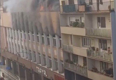 SRBIJA: U plamenu zgrada robne kuće