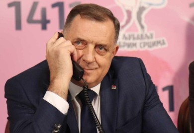 VIŠE OD 107.000 POZIVA NA 1411 Dodik: Ponosan sam na sve dobre ljude