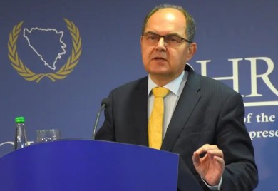Javno saslušanje: Šmit pred britanskim poslanicima