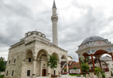 Muslimani slave Ramazanski bajram: Prvog dana okuplja se porodica