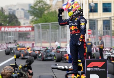 Vozač Red Bula, Serhio Peres, pobijedio na Velikoj nagradi Azerbejdžana