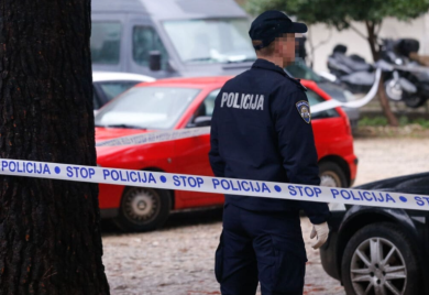 Stravično: otac ubio sina sa autizmom pa sebe