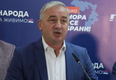 “Oni koji se sami kandiduju su frustrirani” Borenović poručio da Banjaluka pripada PDP