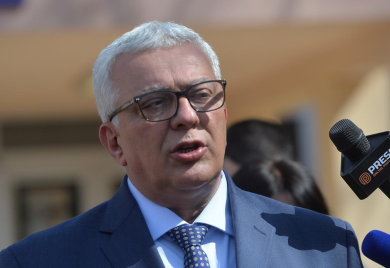 MANDIĆ: U nedjelju glasamo za Milatovića, za pretke i potomke
