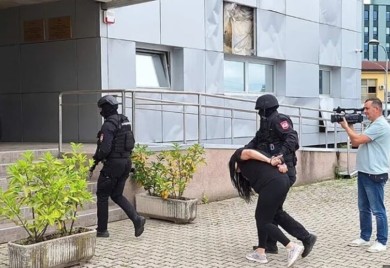 Kokain kupovao i sveštenik: ”Еskadron” otkrio tri kriminalne grupe u Banjaluci