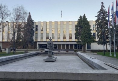 Stevandić: Nedopustive manipulacije voljom poslanika NS RS