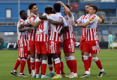 Zvezda silovito krenula u odbranu titule: Puna mreža Vojvodine na "Marakani"