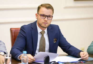 "Neka sami odrede termin": Stanivuković ponovo pozvao na sastanak Vladu RS