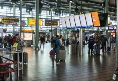 Četiri osobe otrovane ugljen-dioksidom na aerodromu u Los Anđelesu