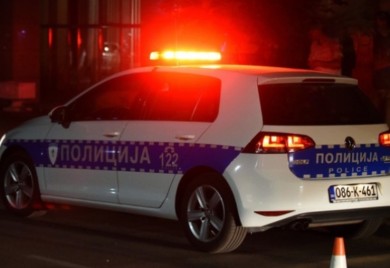 Naručili sanduke, popili po rakiju, pa ubio majku i sestru i počinio samoubistvo