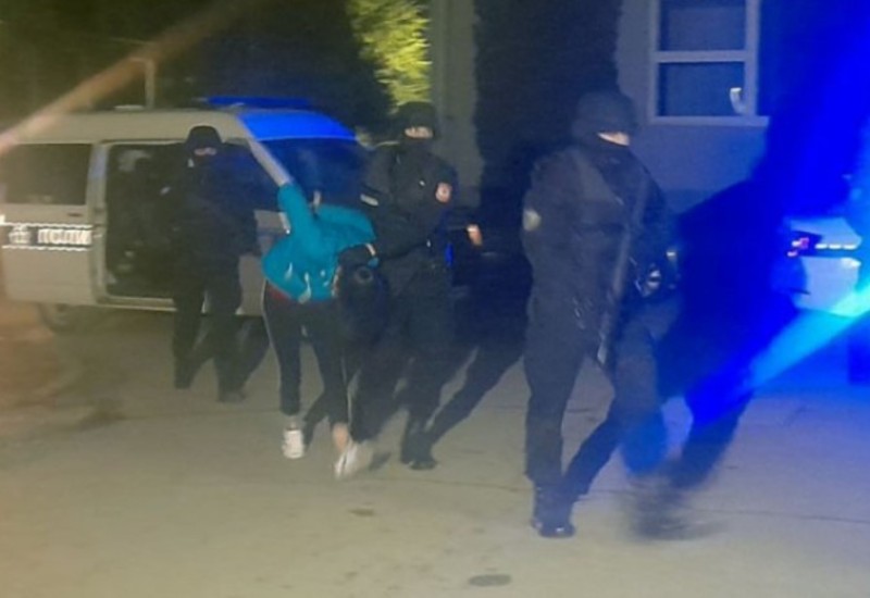 Zločin u Doboju poput krimi filma! Kćerka bila zaljubljena u majčinog ljubavnika!?