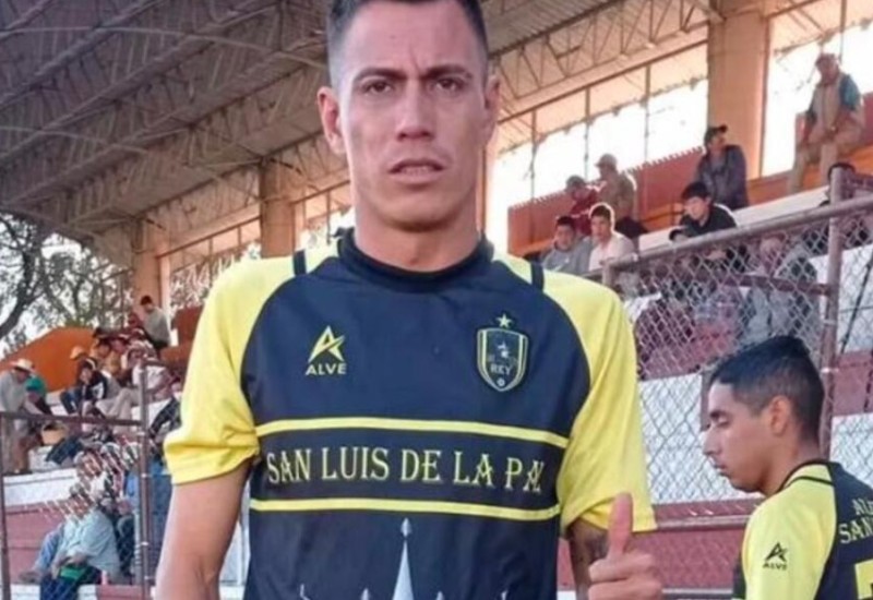 Tragedija! Fudbaler otišao do klupe da popije vode pa dobio šest metaka u glavu