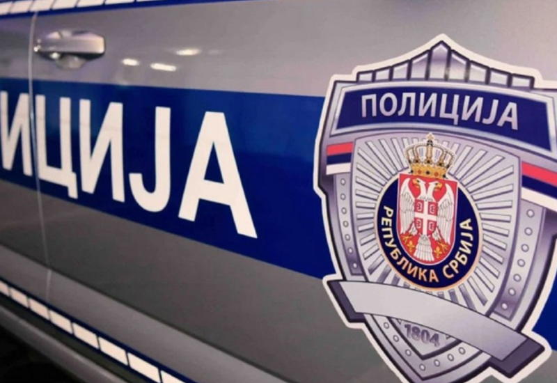 Ljekari nisu uspjeli da spase mladića: Djevojka ga udarila autom dok je mijenjao gumu