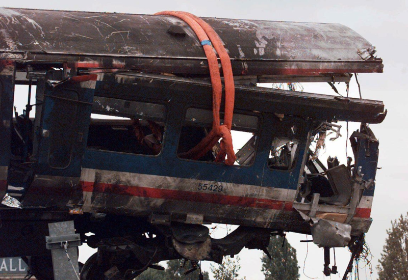 Sjeo u pogrešan vagon i preživio tešku nesreću