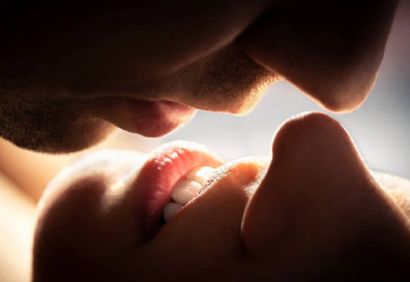 U Iranu izbio skandal zbog prikazanog poljupca na televiziji