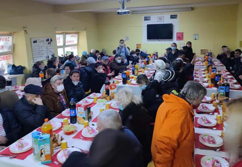 “Mozaik prijateljstva” sprema tri ručka za 2.000 korisnika: Poziv ljudima humanog srca da pomognu