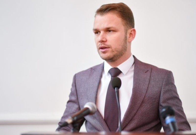 Stanivuković: Raspisana javna nabavka za izgradnju centralnog spomen obilježja