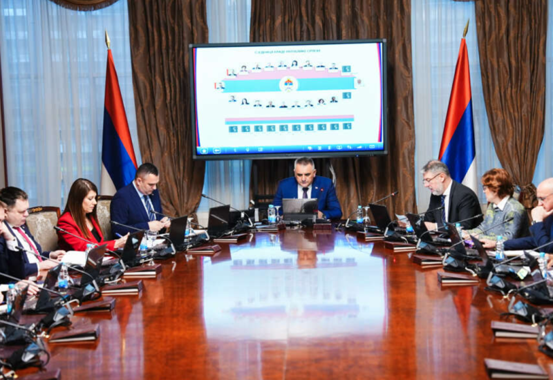 Dobra vijest za građane i prevoznike: Vlada se odriče svog dijela akciza, gorivo za potrošače jeftinije za 10 feninga