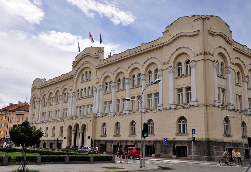 Srednjoškolcima 1,8 miliona KM