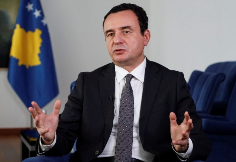 Kurti ne odustaje od namjere o preregistraciji tablica