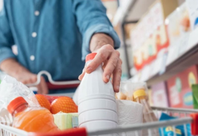 Proširena lista proizvoda u RS koji će pojeftiniti, u nekim marketima od jutros sniženi