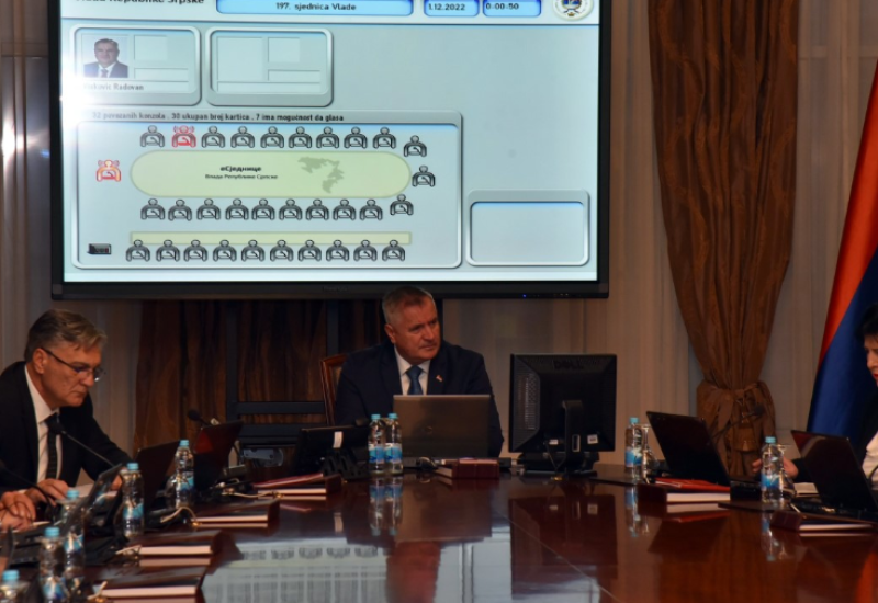 Vlada Srpske: Predložene izmjene zakona za povećanje plate radnicima