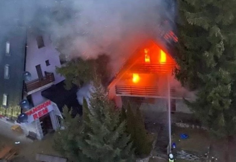 Veliki požar na Vlašiću, gori vikendica