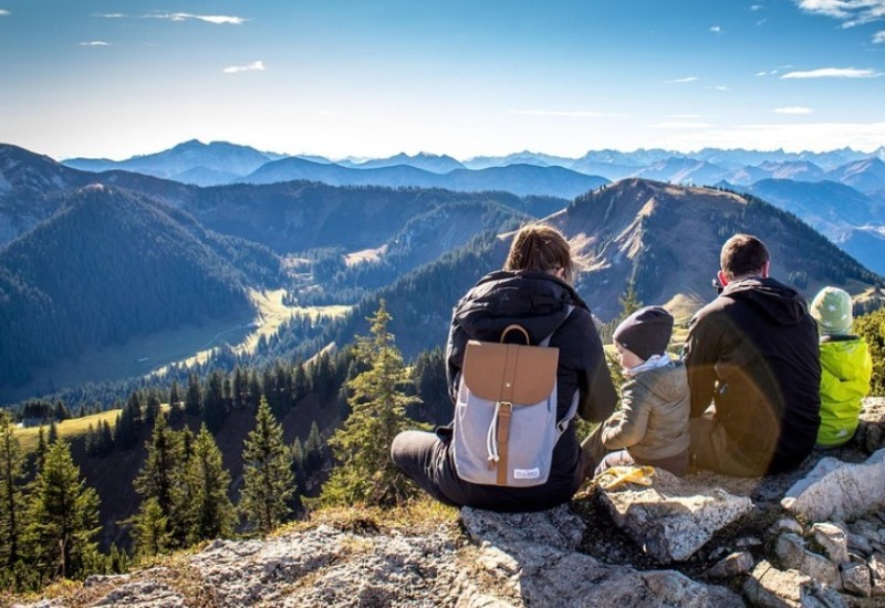 Sutra toplo i sunčano, popodne stiže naoblačenje